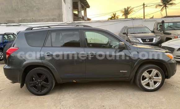 Buy Import Toyota RAV4 Black Car in Douala in Littoral Cameroon Buy Import Toyota RAV4 Black Car in Douala in Littoral Cameroon