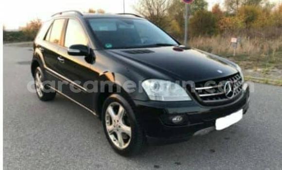 Acheter Occasion Voiture Mercedes‒Benz ML–Class Noir à Yaoundé, Central Cameroon Acheter Occasion Voiture Mercedes‒Benz ML–Class Noir à Yaoundé, Central Cameroon