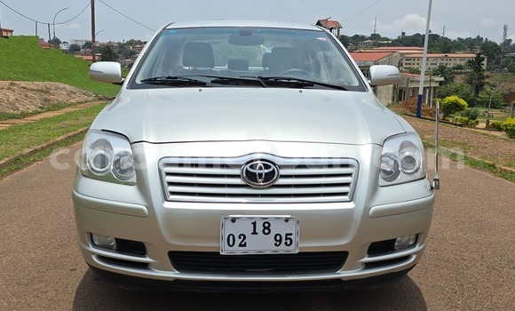 Acheter Occasion Voiture Toyota Avensis Gris à Yaoundé, Central Cameroon Acheter Occasion Voiture Toyota Avensis Gris à Yaoundé, Central Cameroon