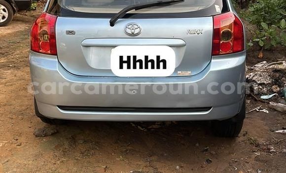 Acheter Import Voiture Toyota Runx Bleu à Douala, Littoral Cameroon Acheter Import Voiture Toyota Runx Bleu à Douala, Littoral Cameroon