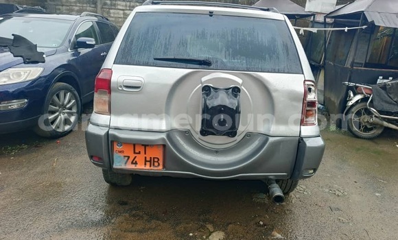 Acheter Occasion Voiture Toyota RAV4 Gris à Douala, Littoral Cameroon Acheter Occasion Voiture Toyota RAV4 Gris à Douala, Littoral Cameroon