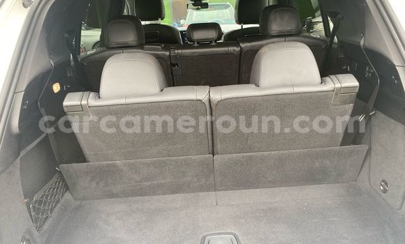 Buy Import Mercedes‒Benz GLE White Car in Douala in Littoral Cameroon Buy Import Mercedes‒Benz GLE White Car in Douala in Littoral Cameroon