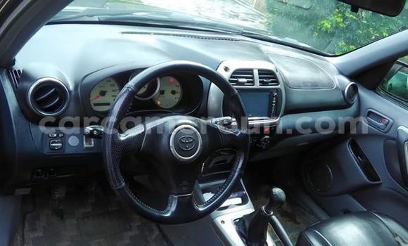 Acheter Occasion Voiture Toyota RAV4 Noir à Douala, Littoral Cameroon Acheter Occasion Voiture Toyota RAV4 Noir à Douala, Littoral Cameroon