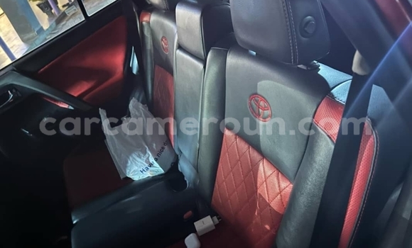 Acheter Occasion Voiture Toyota RAV4 Marron à Douala, Littoral Cameroon Acheter Occasion Voiture Toyota RAV4 Marron à Douala, Littoral Cameroon