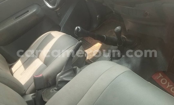 Acheter Occasion Voiture Toyota Hilux Blanc à Douala, Littoral Cameroon Acheter Occasion Voiture Toyota Hilux Blanc à Douala, Littoral Cameroon