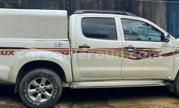 Acheter Occasion Voiture Toyota Hilux Blanc à Douala, Littoral Cameroon Acheter Occasion Voiture Toyota Hilux Blanc à Douala, Littoral Cameroon