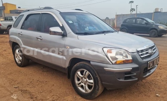 Buy Used Kia Sportage Silver Car in Yaounde in Central Cameroon Buy Used Kia Sportage Silver Car in Yaounde in Central Cameroon