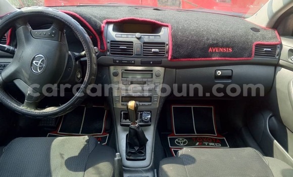 Acheter Occasion Voiture Toyota Avensis Gris à Yaoundé, Central Cameroon Acheter Occasion Voiture Toyota Avensis Gris à Yaoundé, Central Cameroon