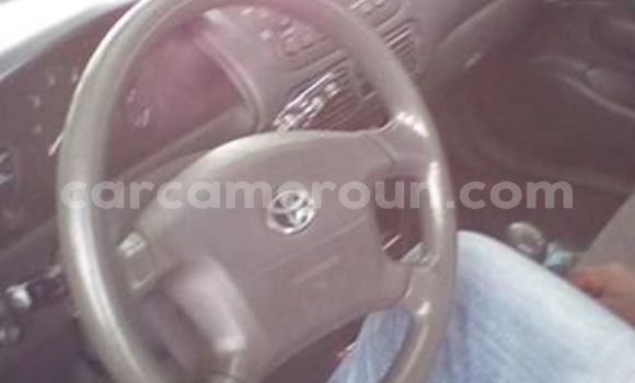 Acheter Occasion Voiture Toyota Corolla Rouge à Yaoundé, Central Cameroon Acheter Occasion Voiture Toyota Corolla Rouge à Yaoundé, Central Cameroon