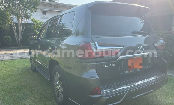 Acheter Import Voiture Lexus LX 570 Gris à Douala, Littoral Cameroon Acheter Import Voiture Lexus LX 570 Gris à Douala, Littoral Cameroon