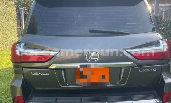 Acheter Import Voiture Lexus LX 570 Gris à Douala, Littoral Cameroon Acheter Import Voiture Lexus LX 570 Gris à Douala, Littoral Cameroon