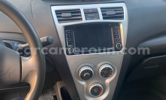 Acheter Occasion Voiture Toyota Yaris Gris à Douala, Littoral Cameroon Acheter Occasion Voiture Toyota Yaris Gris à Douala, Littoral Cameroon