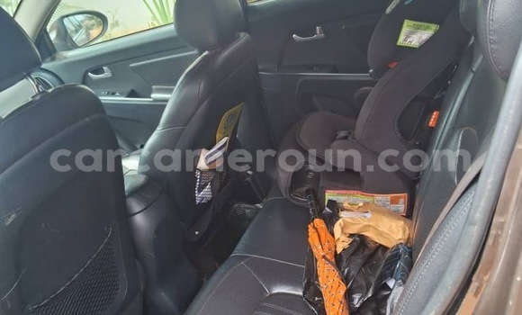 Buy Used Kia Sportage Silver Car in Yaounde in Central Cameroon Buy Used Kia Sportage Silver Car in Yaounde in Central Cameroon