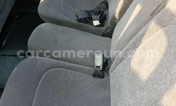 Buy Used Toyota Yaris Verso Silver Car in Douala in Littoral Cameroon Buy Used Toyota Yaris Verso Silver Car in Douala in Littoral Cameroon