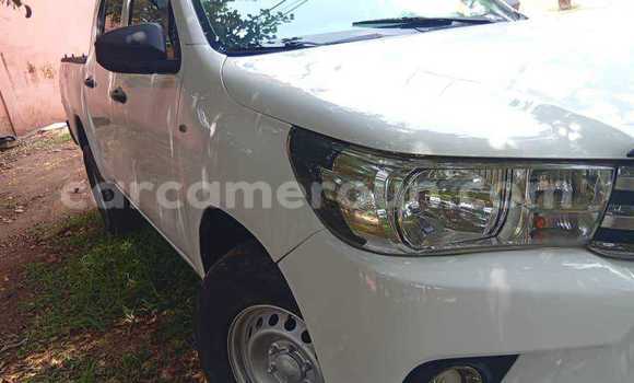 Buy Used Toyota Hilux White Car in Yaounde in Central Cameroon Buy Used Toyota Hilux White Car in Yaounde in Central Cameroon