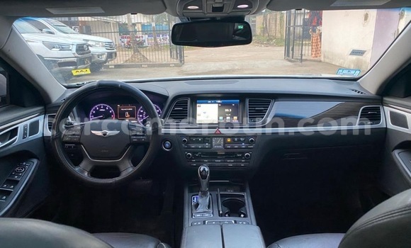 Acheter Import Voiture Hyundai Genesis Gris à Douala, Littoral Cameroon Acheter Import Voiture Hyundai Genesis Gris à Douala, Littoral Cameroon