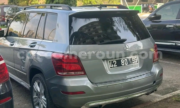 Sayi Imported Mercedes‒Benz GLK–Class Azurfa Mota in Douala a Ƙasar Kamaru Sayi Imported Mercedes‒Benz GLK–Class Azurfa Mota in Douala a Ƙasar Kamaru
