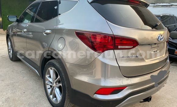 Buy Import Hyundai Santa Fe Silver Car in Douala in Littoral Cameroon Buy Import Hyundai Santa Fe Silver Car in Douala in Littoral Cameroon