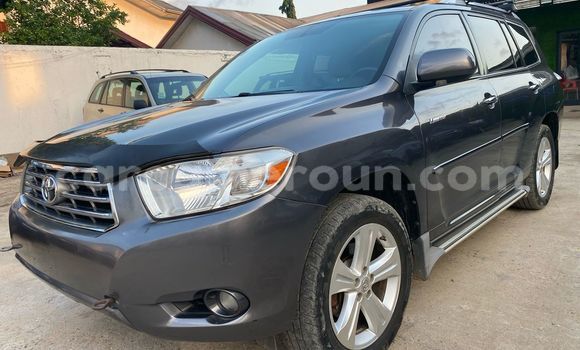 Acheter Import Voiture Toyota Highlander Gris à Douala, Littoral Cameroon