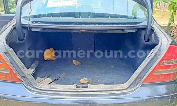 Acheter Occasion Voiture Mercedes‒Benz C–Class Bleu à Douala, Littoral Cameroon Acheter Occasion Voiture Mercedes‒Benz C–Class Bleu à Douala, Littoral Cameroon
