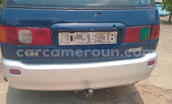 Acheter Occasion Voiture Toyota Picnic Autre à Douala, Littoral Cameroon Acheter Occasion Voiture Toyota Picnic Autre à Douala, Littoral Cameroon