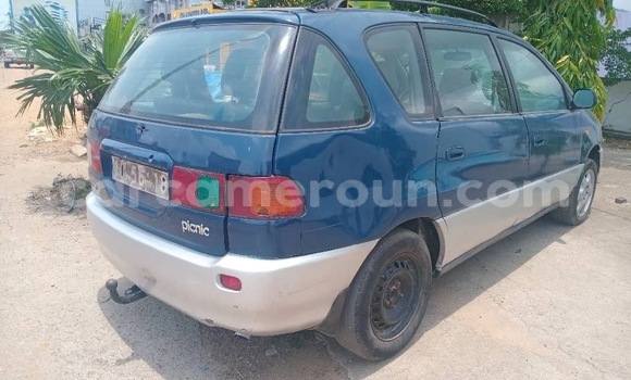 Acheter Occasion Voiture Toyota Picnic Autre à Douala, Littoral Cameroon Acheter Occasion Voiture Toyota Picnic Autre à Douala, Littoral Cameroon