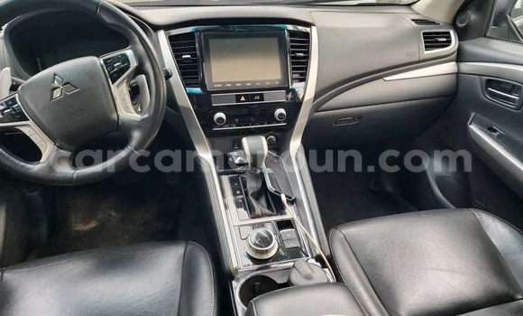 Acheter Occasion Voiture Mitsubishi Pajero Sport Noir à Douala, Littoral Cameroon Acheter Occasion Voiture Mitsubishi Pajero Sport Noir à Douala, Littoral Cameroon