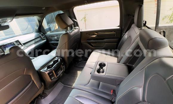 Sayi Imported Dodge RAM Black Mota in Douala a Ƙasar Kamaru Sayi Imported Dodge RAM Black Mota in Douala a Ƙasar Kamaru