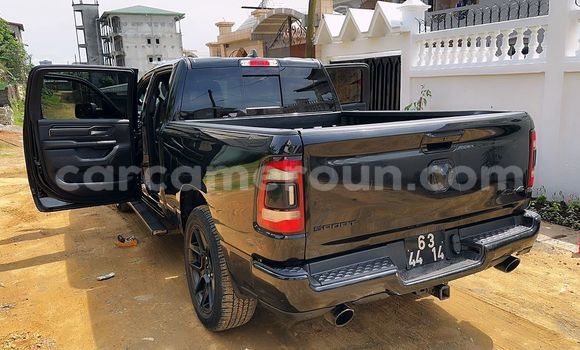 Sayi Imported Dodge RAM Black Mota in Douala a Ƙasar Kamaru Sayi Imported Dodge RAM Black Mota in Douala a Ƙasar Kamaru