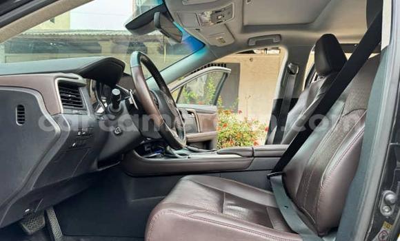 Sayi Imported Lexus RX Black Mota in Douala a Ƙasar Kamaru Sayi Imported Lexus RX Black Mota in Douala a Ƙasar Kamaru