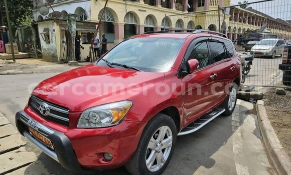 Sayi Na hannu Toyota RAV4 Red Mota in Douala a Ƙasar Kamaru Sayi Na hannu Toyota RAV4 Red Mota in Douala a Ƙasar Kamaru