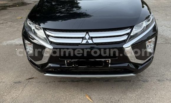 Sayi Na hannu Mitsubishi Eclipse Cross Black Mota in Douala a Ƙasar Kamaru Sayi Na hannu Mitsubishi Eclipse Cross Black Mota in Douala a Ƙasar Kamaru