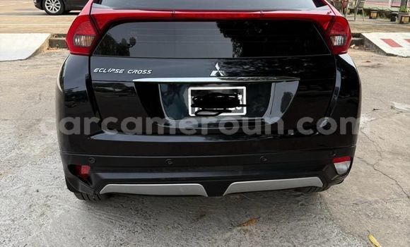 Sayi Na hannu Mitsubishi Eclipse Cross Black Mota in Douala a Ƙasar Kamaru Sayi Na hannu Mitsubishi Eclipse Cross Black Mota in Douala a Ƙasar Kamaru