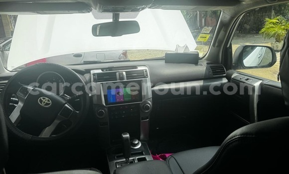 Acheter Occasion Voiture Toyota 4Runner Blanc à Douala, Littoral Cameroon Acheter Occasion Voiture Toyota 4Runner Blanc à Douala, Littoral Cameroon