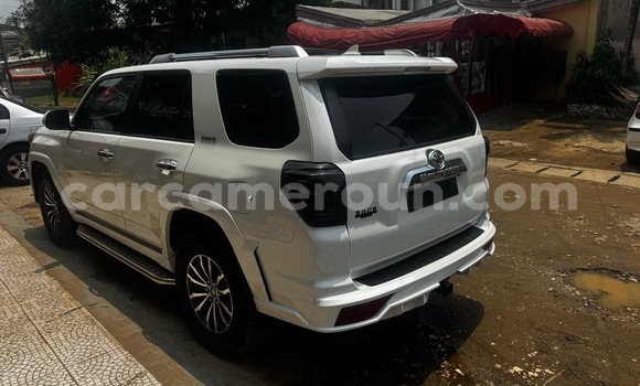 Acheter Occasion Voiture Toyota 4Runner Blanc à Douala, Littoral Cameroon Acheter Occasion Voiture Toyota 4Runner Blanc à Douala, Littoral Cameroon