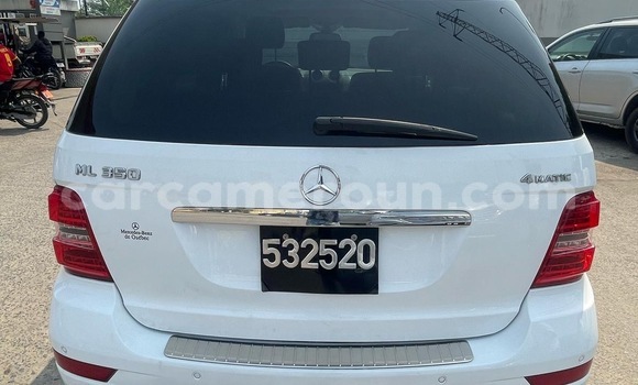 Acheter Import Voiture Mercedes‒Benz ML–Class Gris à Douala, Littoral Cameroon Acheter Import Voiture Mercedes‒Benz ML–Class Gris à Douala, Littoral Cameroon