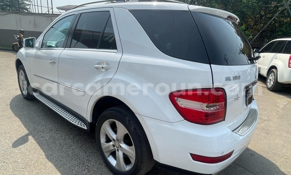 Acheter Import Voiture Mercedes‒Benz ML–Class Gris à Douala, Littoral Cameroon Acheter Import Voiture Mercedes‒Benz ML–Class Gris à Douala, Littoral Cameroon
