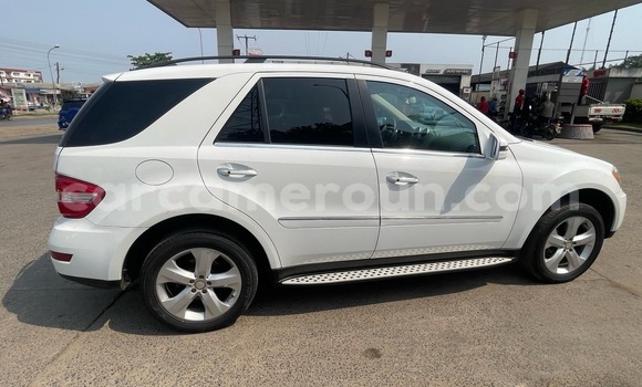 Acheter Import Voiture Mercedes‒Benz ML–Class Gris à Douala, Littoral Cameroon Acheter Import Voiture Mercedes‒Benz ML–Class Gris à Douala, Littoral Cameroon