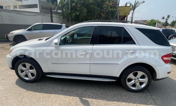 Acheter Import Voiture Mercedes‒Benz ML–Class Gris à Douala, Littoral Cameroon Acheter Import Voiture Mercedes‒Benz ML–Class Gris à Douala, Littoral Cameroon