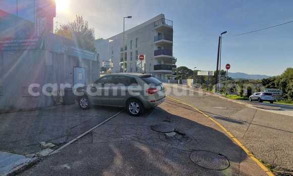 Acheter Occasion Voiture Renault Koleos Beige à Douala, Littoral Cameroon Acheter Occasion Voiture Renault Koleos Beige à Douala, Littoral Cameroon