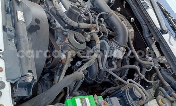 Acheter Import Voiture Toyota Hilux Blanc à Douala, Littoral Cameroon Acheter Import Voiture Toyota Hilux Blanc à Douala, Littoral Cameroon