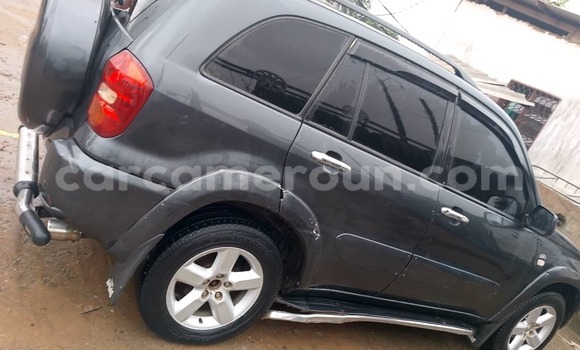 Acheter Occasion Voiture Toyota RAV4 Gris à Douala, Littoral Cameroon Acheter Occasion Voiture Toyota RAV4 Gris à Douala, Littoral Cameroon