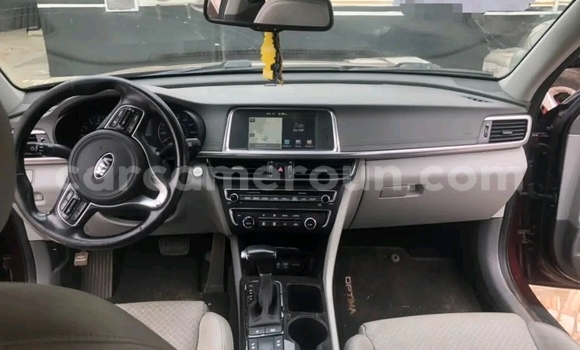 Sayi Imported Kia Optima Brown Mota in Douala a Ƙasar Kamaru Sayi Imported Kia Optima Brown Mota in Douala a Ƙasar Kamaru
