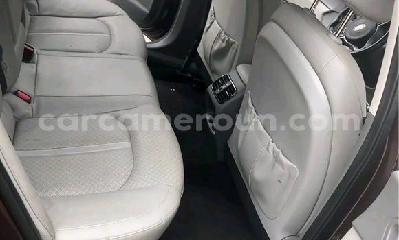 Sayi Imported Kia Optima Brown Mota in Douala a Ƙasar Kamaru Sayi Imported Kia Optima Brown Mota in Douala a Ƙasar Kamaru