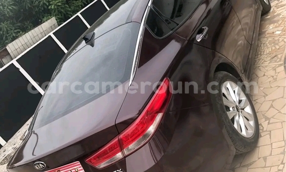Sayi Imported Kia Optima Brown Mota in Douala a Ƙasar Kamaru Sayi Imported Kia Optima Brown Mota in Douala a Ƙasar Kamaru