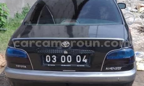 Acheter Occasion Voiture Toyota Avensis Bleu à Douala, Littoral Cameroon Acheter Occasion Voiture Toyota Avensis Bleu à Douala, Littoral Cameroon