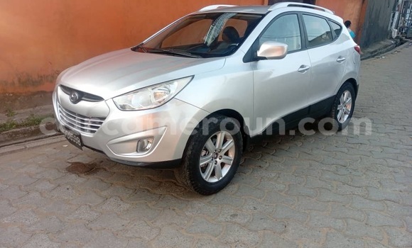Acheter Occasion Voiture Hyundai ix35 Gris à Douala, Littoral Cameroon Acheter Occasion Voiture Hyundai ix35 Gris à Douala, Littoral Cameroon