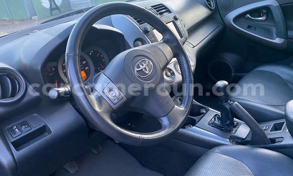 Acheter Import Voiture Toyota RAV4 Gris à Douala, Littoral Cameroon Acheter Import Voiture Toyota RAV4 Gris à Douala, Littoral Cameroon