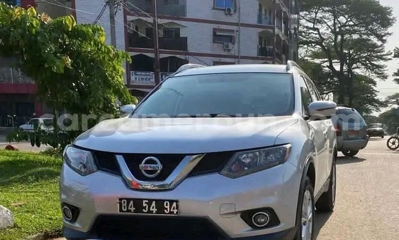 Buy Import Nissan Rogue Silver Car in Douala in Littoral Cameroon