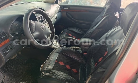 Acheter Occasion Voiture Toyota Avensis Beige à Douala, Littoral Cameroon Acheter Occasion Voiture Toyota Avensis Beige à Douala, Littoral Cameroon